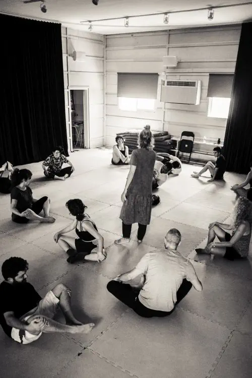 סדנת ממשיכים ליצירת סולו בהנחיית עידית הרמן